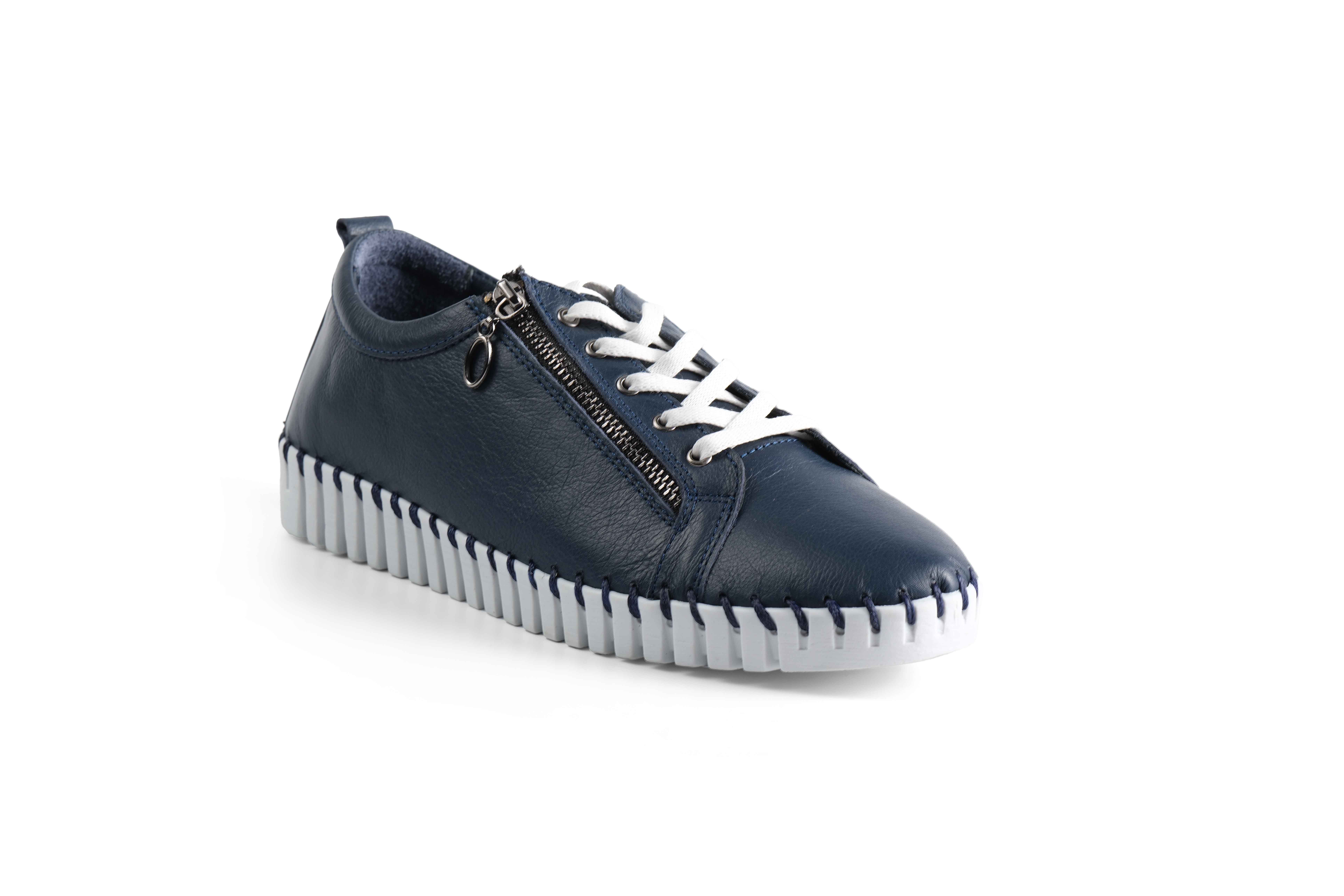 Cielo Navy Blue
