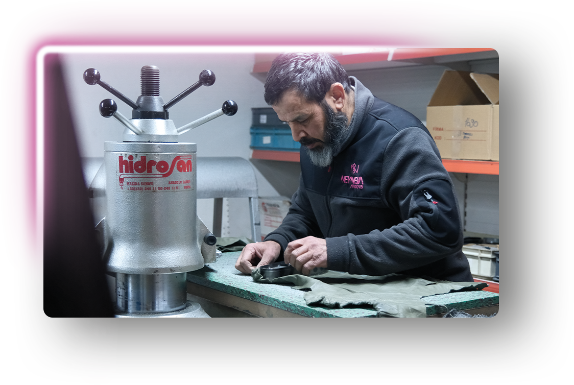 Neyneva Shoe Pressing
